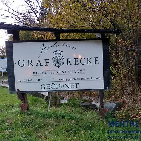 Guest house Jagdschloss Graf Recke