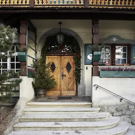 Guest house Jagdschloss Graf Recke Wald im Pinzgau